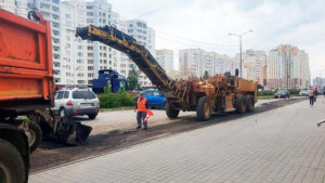 Второстепенную дорогу на улице Стаханова отремонтируют