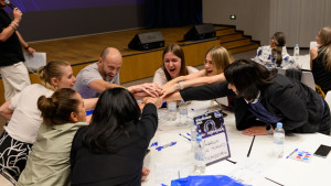 В интеллектуальном турнире «Металлургические вечера» приняли участие 1500 сотрудников НЛМК