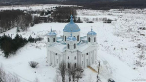 В Чаплыгинском районе восстанавливают сгоревший храм (видеосюжет)