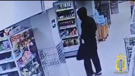 Липчанина будут судить за кражу сыра, колбасы и шоколада из сетевого магазина