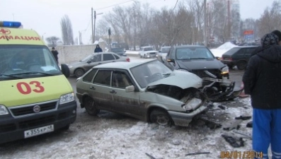 В Хлевенском районе в ДТП пострадали трое