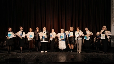 Сотрудниц НЛМК отметили за верность материнскому долгу