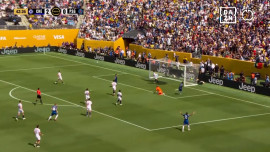 Новости спорта: «Челси» - победитель клубного чемпионата мира по футболу, новичок «Металлурга», удачное выступление липецких легкоатлетов