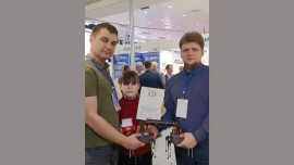 Школьники из Липецка получили золотую медаль за инновационный «Шагоход»