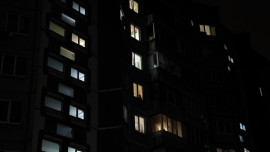 Жители липецкой многоэтажки две недели живут без лифта