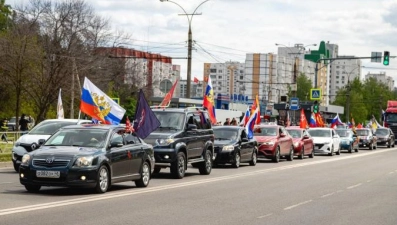 Около 500 автолюбителей приняли участие в автопробеге в честь праздника Победы