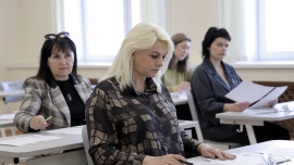 Больше 800 родителей со всей Липецкой области написали ЕГЭ по русскому языку 