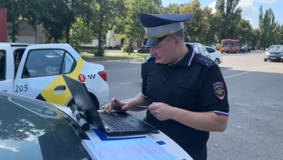 23 таксистов-нарушителей вычислили автоинспекторы в ходе рейда в Липецке