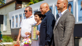 Губернатор Липецкой области Игорь Артамонов наградил труженников Краснинского района