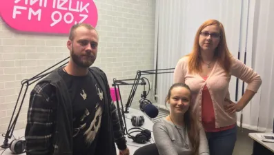 Гости студии: Елена Мануковская, Анна Запевалова, Антон Курбатов