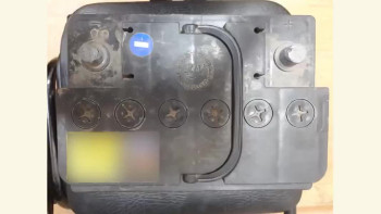 Подростков наказали за кражи аккумуляторов в Липецке