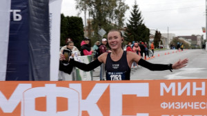 Сезон крупных беговых событий в Липецкой области завершился масс-стартом в Тербунах