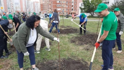 НЛМК и фонд «Милосердие» подарят Липецку более 2500 деревьев и кустарников