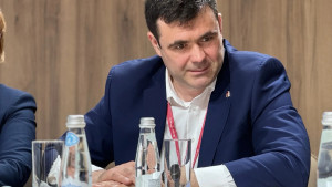 Сергей Курбатов представил опыт Липецкой области по поддержке предпринимательства на ПМЭФ-2026