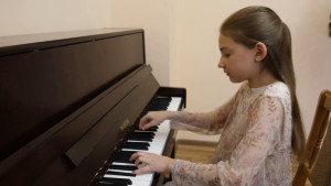 Юная пианистка из Ельца покорила жюри международного конкурса в Марокко