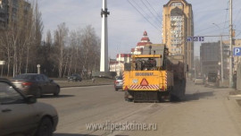 "Бродвеи" начали уборку Липецка раньше обычного