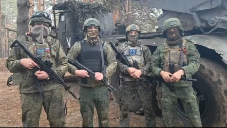 Спасибо за ваши молитвы и веру»: артиллеристы из Липецка поздравили матерей с праздником