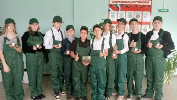 В Липецкой области школьников учат создавать мини-оранжереи