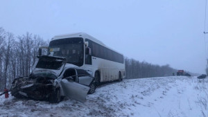 Жёсткое ДТП на трассе Липецк–Данков произошло из-за вылетевшей на встречку иномарки