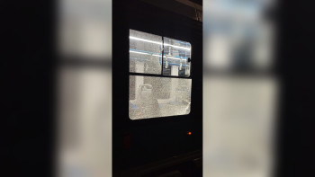 Вандалы обстреляли новый липецкий трамвай