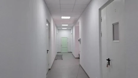 Липецкие строители завершают ремонт библиотеки в Володарском ДНР