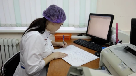 Молодые специалисты приехали работать в Елецкую городскую детскую больницу