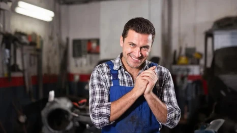 Липецкий автослесарь обманул клиентов на 3,5 миллиона рублей