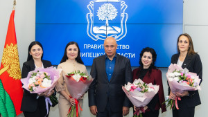 Игорь Артамонов встретился с липецкими педагогами-победителями и призерами всероссийских конкурсов