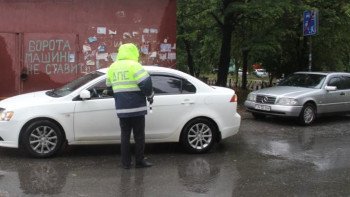 Почти 160 водителей возили малышей без автокресел в Липецке