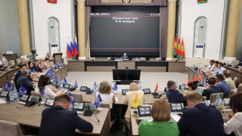 Выплата на усыновлённого ребёнка в Липецкой области увеличилась почти до 13 тысяч рублей