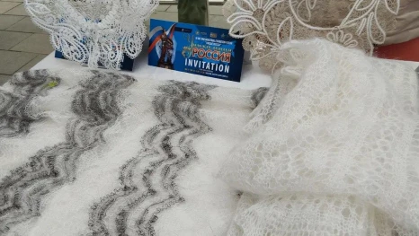 Бренд «Елецкое кружево» участвует в модном показе в Пекине