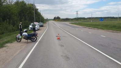 В Липецкой области на мопеде перевернулся 14-летний подросток