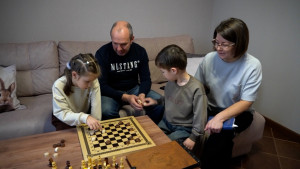 Опекунская семья из Липецкой области готовится отметить День матери