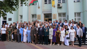 Торжественный прием провели спикер горсовета Евгения Фрай и глава Липецка Роман Ченцов