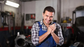 Липецкий автослесарь обманул клиентов на 3,5 миллиона рублей