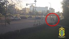 В Липецке мужчина ударил ножом прохожего, который отодвинул его ребёнка