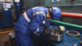 На НЛМК определили лучших слесарей по ремонту автомобилей