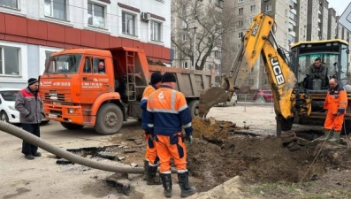 Движение транспорта ограничили на Барашева в Липецке