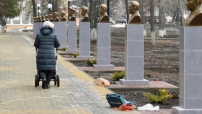 Реконструкция парка Победы в Данкове продолжается