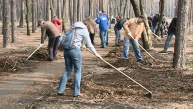 Липчан приглашают на весеннюю уборку