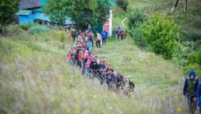 Триста детей прошли по бунинским местам