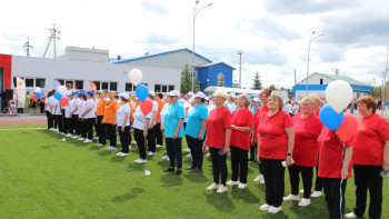 Новости спорта: шестиматчевая беспроигрышная серия «Металлурга», серебро Королевой, новый стадион в Измалково