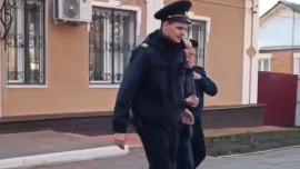  В Липецкой области арестован курьер, забравший у пенсионерки 4,9 млн рублей по схеме «ваш счет под угрозой»