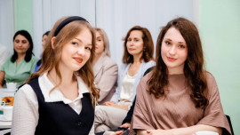 Отличившиеся школьники собрались на первом в истории Липецка Приёме главы