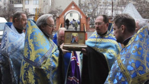 В Липецк привезли ковчег с частью пояса Пресвятой Богородицы