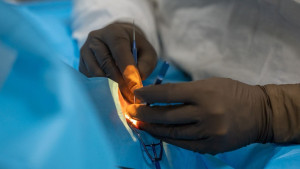 Липецкий подросток получил тяжёлую травму глаза при работе со станком дома