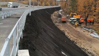 На мосту в Новой Жизни укрепят откосы 