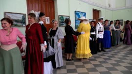 Липчане отметили юбилей любимого курорта костюмированным балом