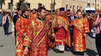 В Липецк привезли мощи заступника воинства Георгия Победоносца