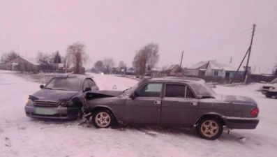 Автоледи пострадала в столкновении машин